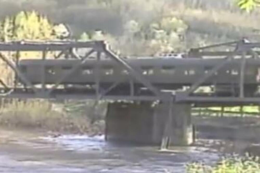 24 GODINE OD BOMBARDOVANJA PUTNIČKOG VOZA U GRDELIČKOJ KLISURI: Poginulo 15 ljudi, među njima bilo i dete (6)