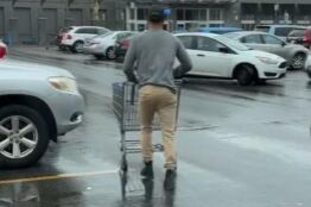 MILIONI SU POGLEDALI OVAJ VIDEO I OSTALI U ŠOKU, MORATE I VI: Muškarac odneo "TONE NAMIRNICA" u samo PAR MINUTA