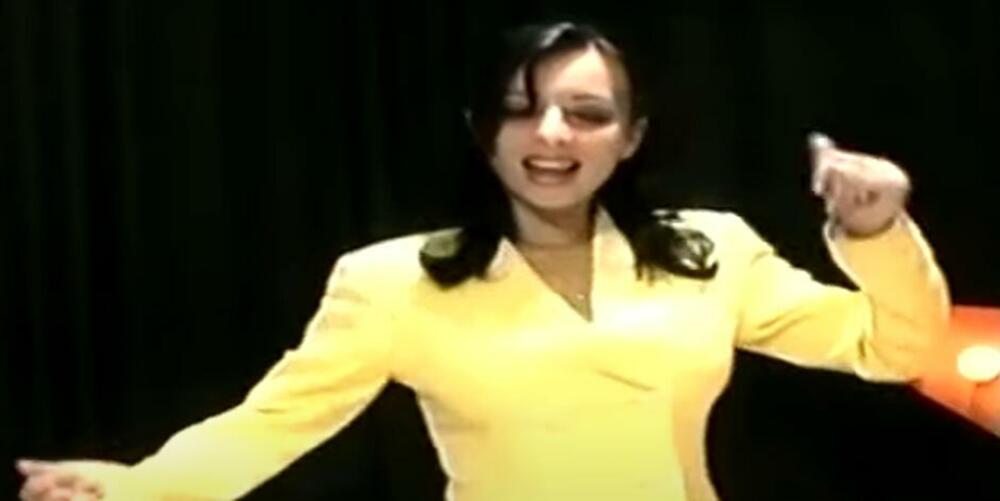 Pevačica se odjednom povukla iz javnog života