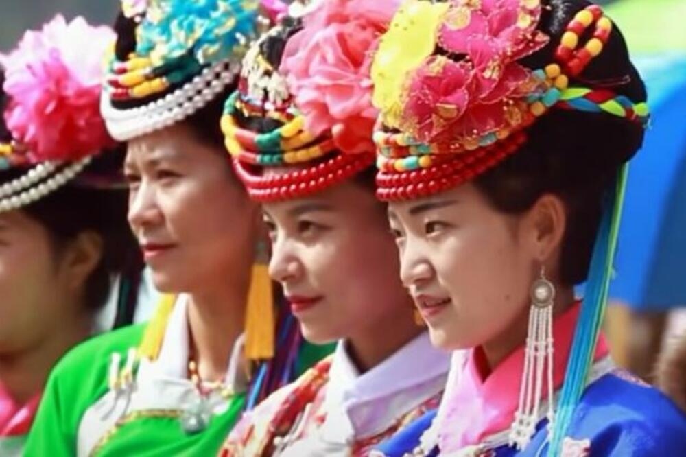 NA OVOM MESTU ŽENE NEĆE NI DA ČUJU ZA BRAK, LJUBAVNIKE MENJAJU KAO ČARAPE: U njihovom jeziku NE POSTOJI reč za MUŽA