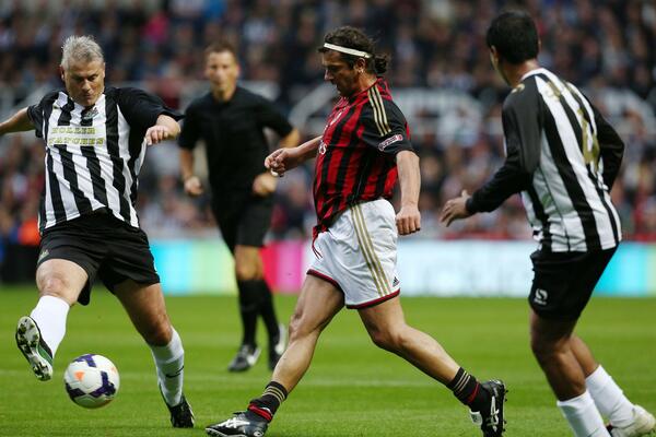 U JEDNOM TRENUTKU NAJSKUPLJI FUDBALER SVETA... Zbog afere sa udatom ženom jedva ostao živ i završio u komi (FOTO)