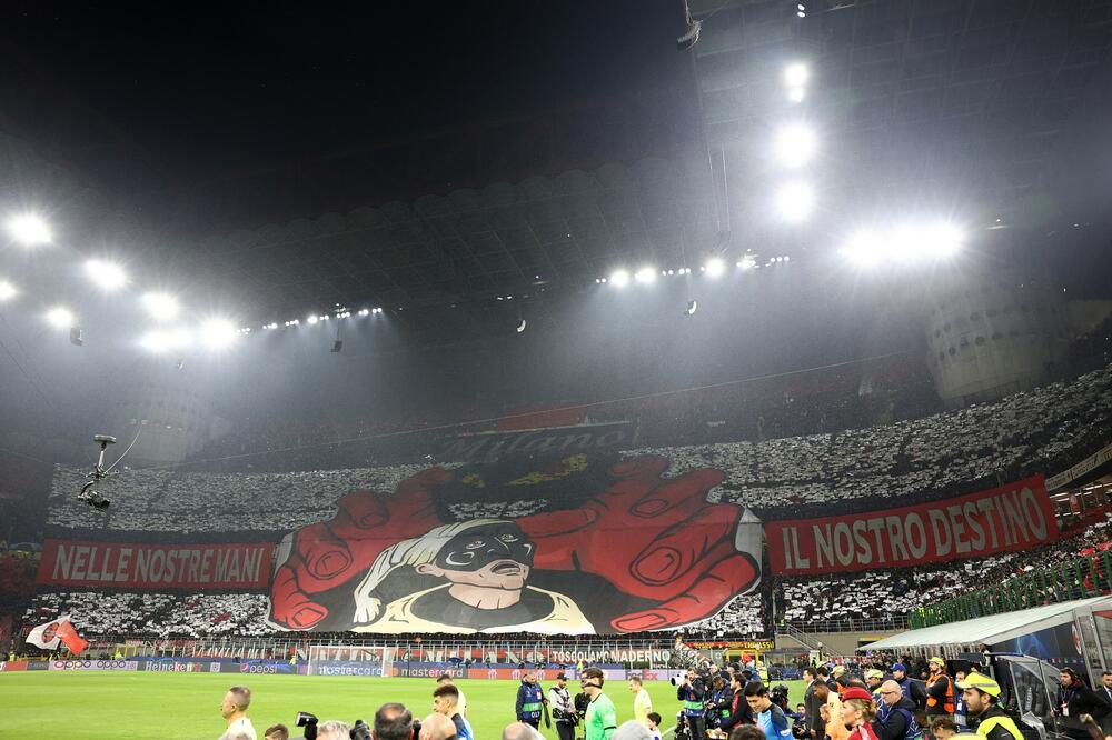 PUČINELA U ĐAVOLJIM RUKAMA! Navijači Milana od San Sira napravili umetničko delo (VIDEO/FOTO)