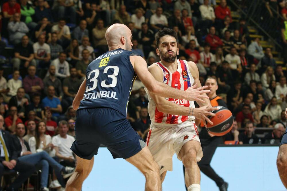 SPEKTAKL ZA KRAJ! Mađioničar Kampaco je mogao sa Zvezdom MNOGO VIŠE, težak poraz Fenera koji odgovara Partizanu