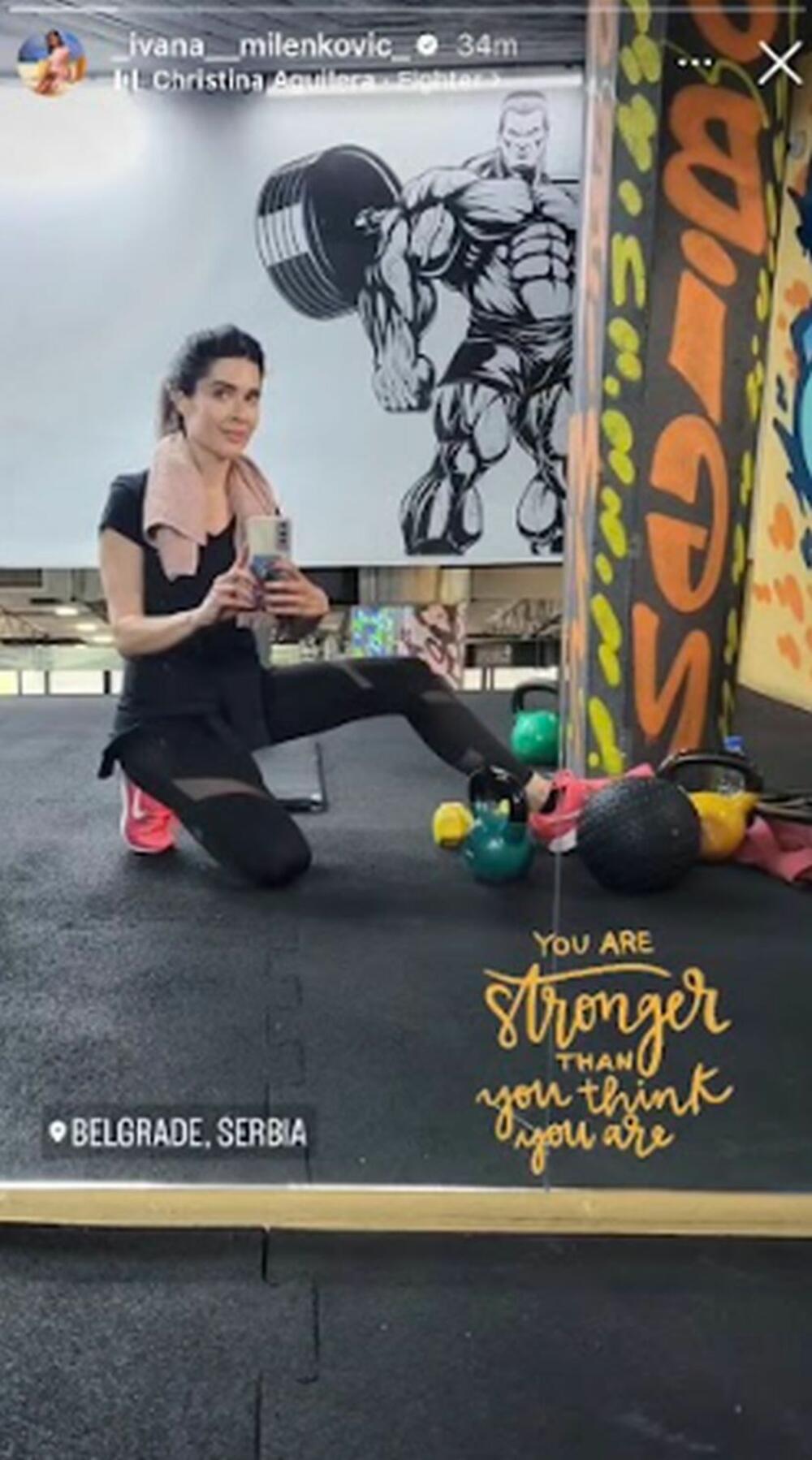 Ivana se posle napornog treninga uslikala u teretani
