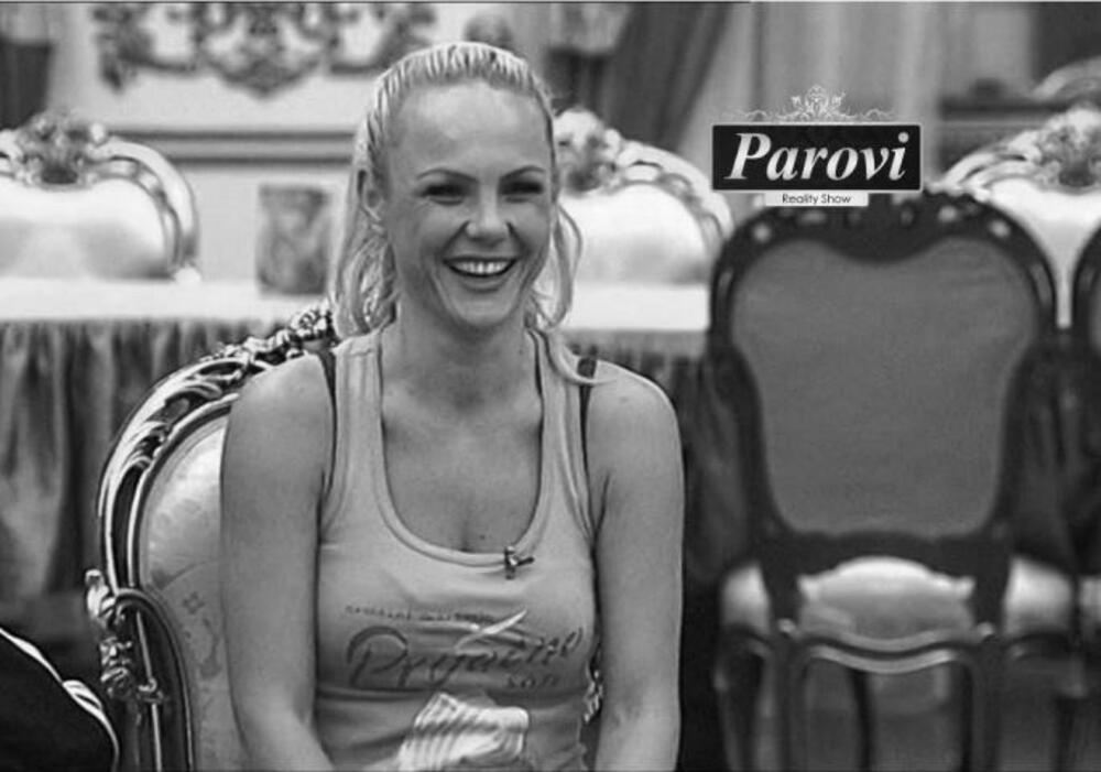 Slađana Petrušić bila je hrvatska pevačica i glumica
