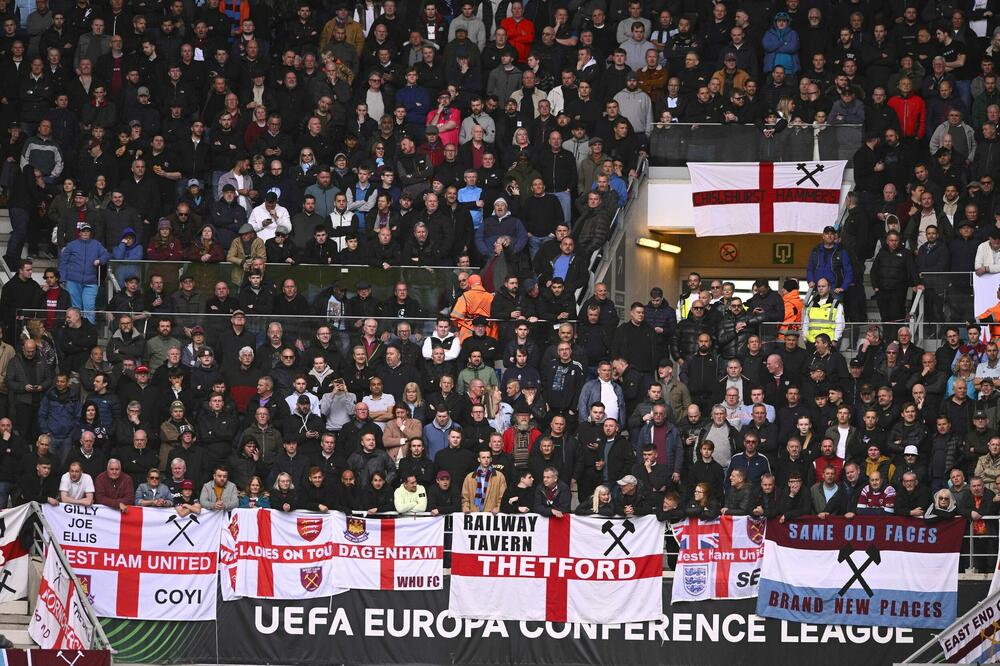 NAVIJAČ VEST HEMA (57) POGINUO U BELGIJI! Udario ga voz posle meča (FOTO)