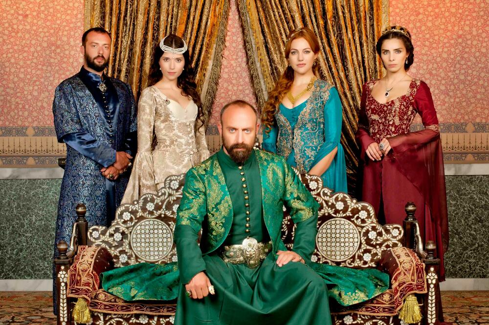 ČUVENU HUREM IZ HIT SERIJE UNIŠTILI PROBLEMI: Opaka bolest je UZELA POD SVOJE, razvela se... EVO kako izgleda