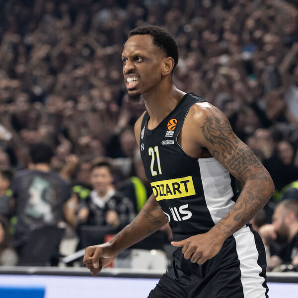 Džejms Naneli ponuđen Partizanu!