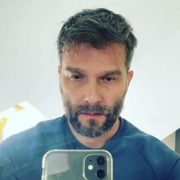 ZGODNI POLICAJAC IZ SERIJE "KALKANSKI KRUGOVI" ZALUDEO JE SVE SRPKINJE: I njegovu ženu VRLO DOBRO ZNATE