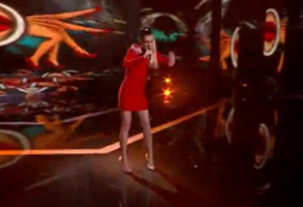 Alina Juhart Zvezde Granda