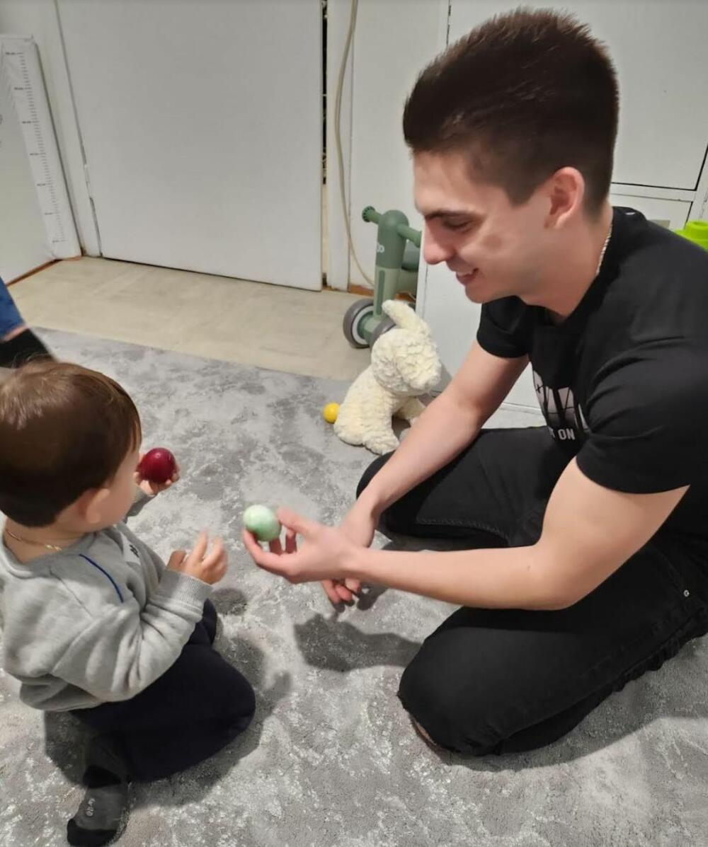 Filip Reljić sa sinom