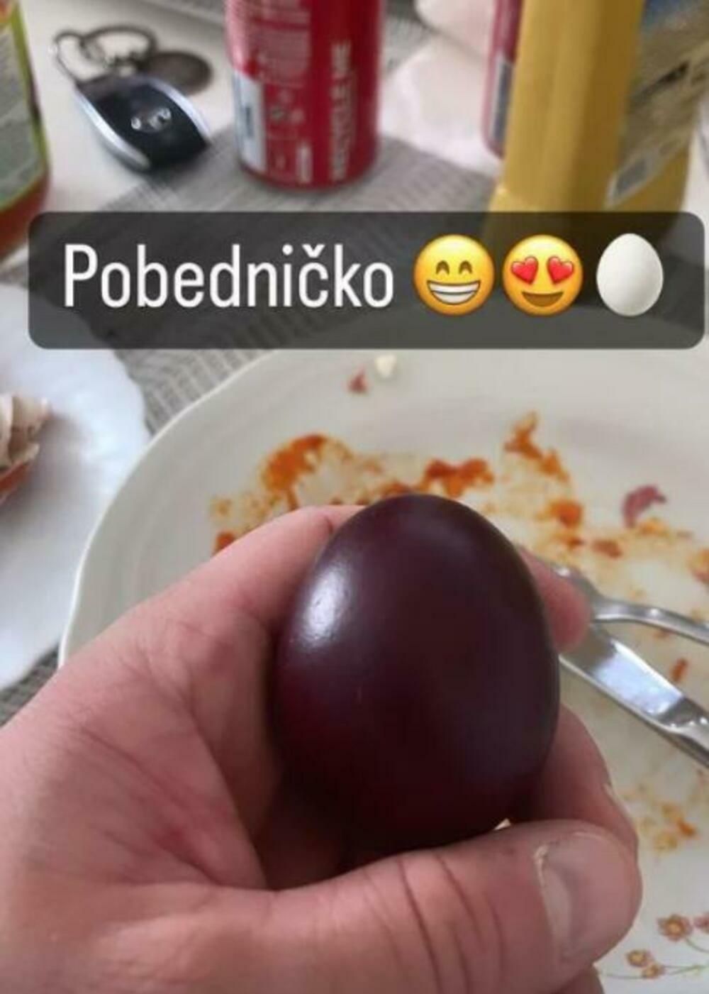 David prosljavlja Vaskrs sa ocem