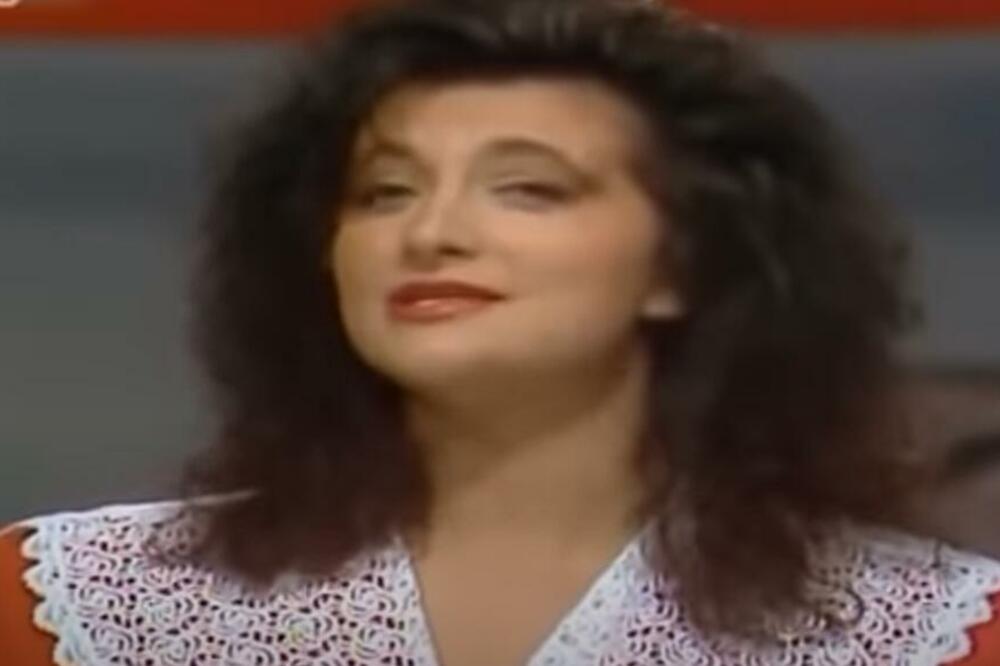 CELA JUGA JU JE VOLELA, OPAKA BOLEST STALA NA PUT SVEMU: Ćerka krenula njenim STOPAMA, prava je LEPOTICA