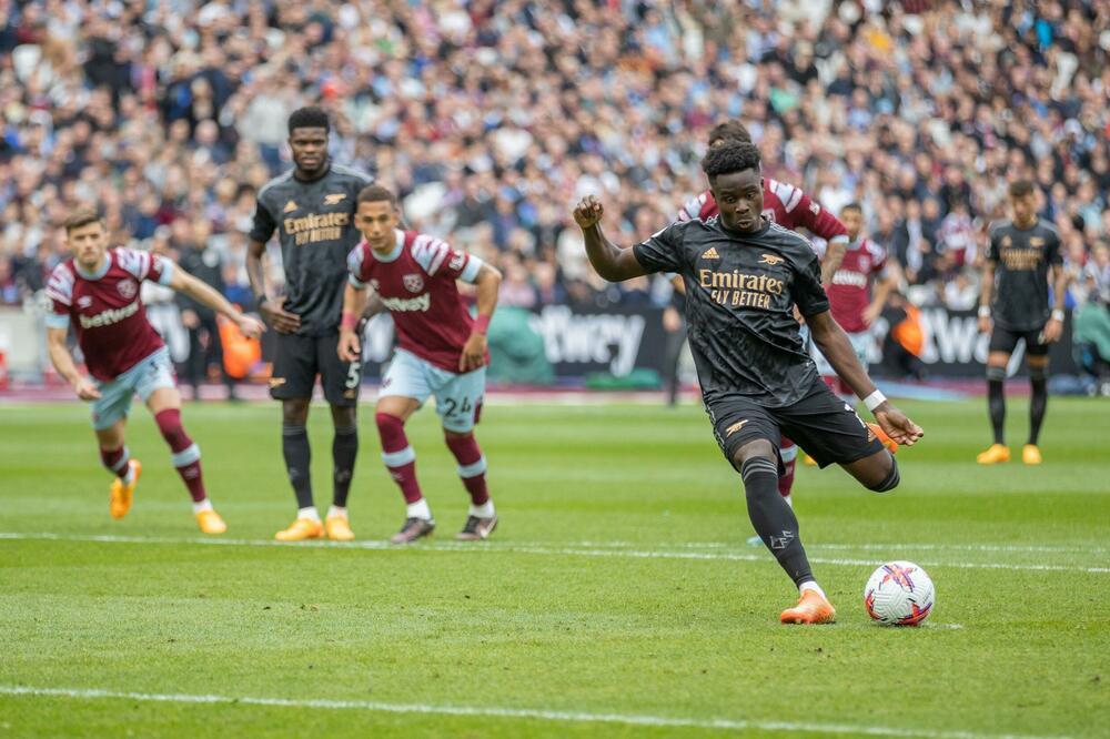 SAKA PREUZEO ODGOVORNOST ZA LOŠ REZULTAT: "Izvinjavam se navijačima"! (FOTO)