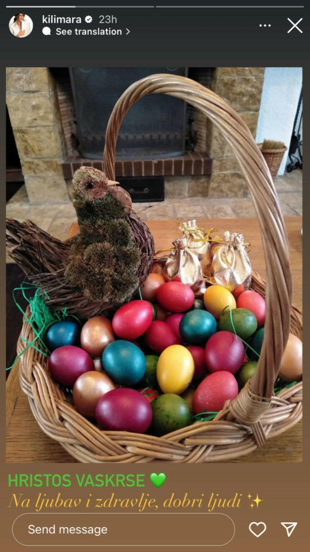 Marija Kilibarda ofarbala jaja