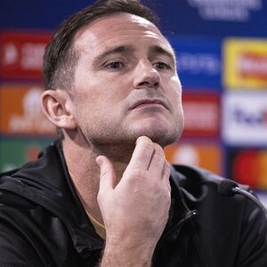 Frenk Lampard želi Srbina u Koventriju - konkurencija još jedan premijerligaški klub (Foto)