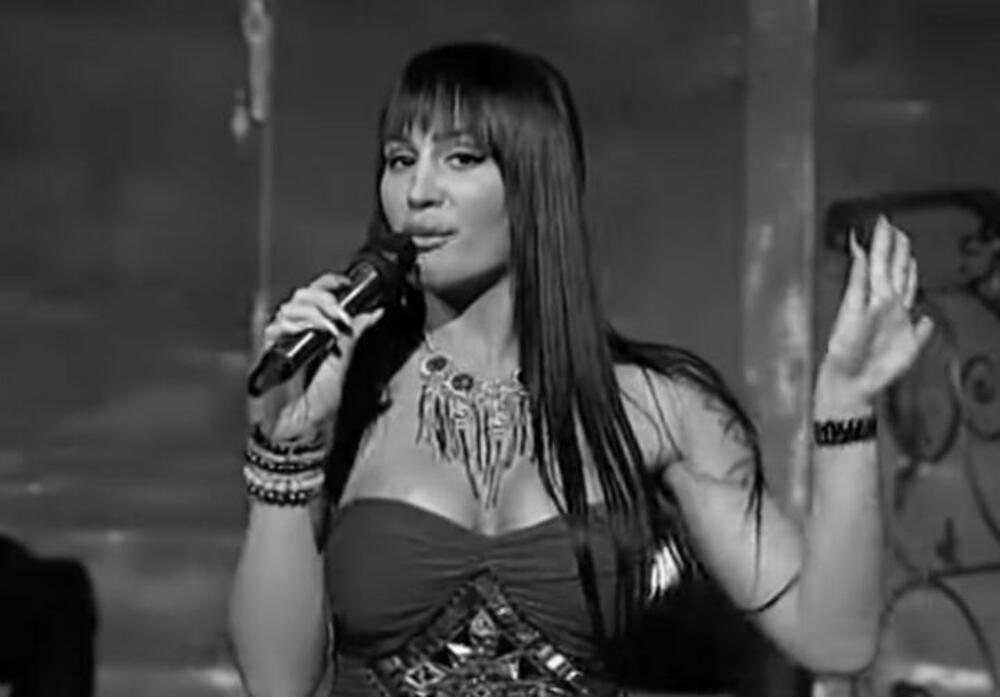 Bivša učesnica rijalitija 'Parovi' i pevačica Morena Marjanović umrla je u 36. godini