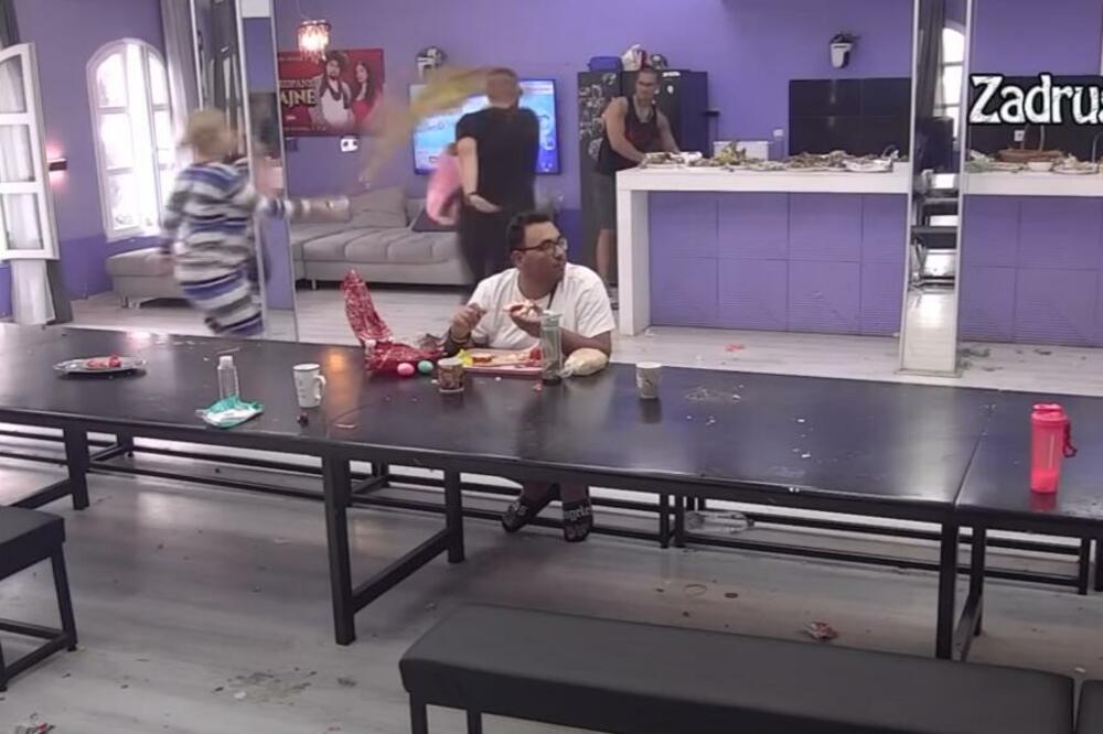 OSVETA JE BILA NJENA, SRAMNO PONAŠANJE NE PRESTAJE: Zadrugar izneo TVRDNJE da je OTAC ove ŽENE rasturao DROGU