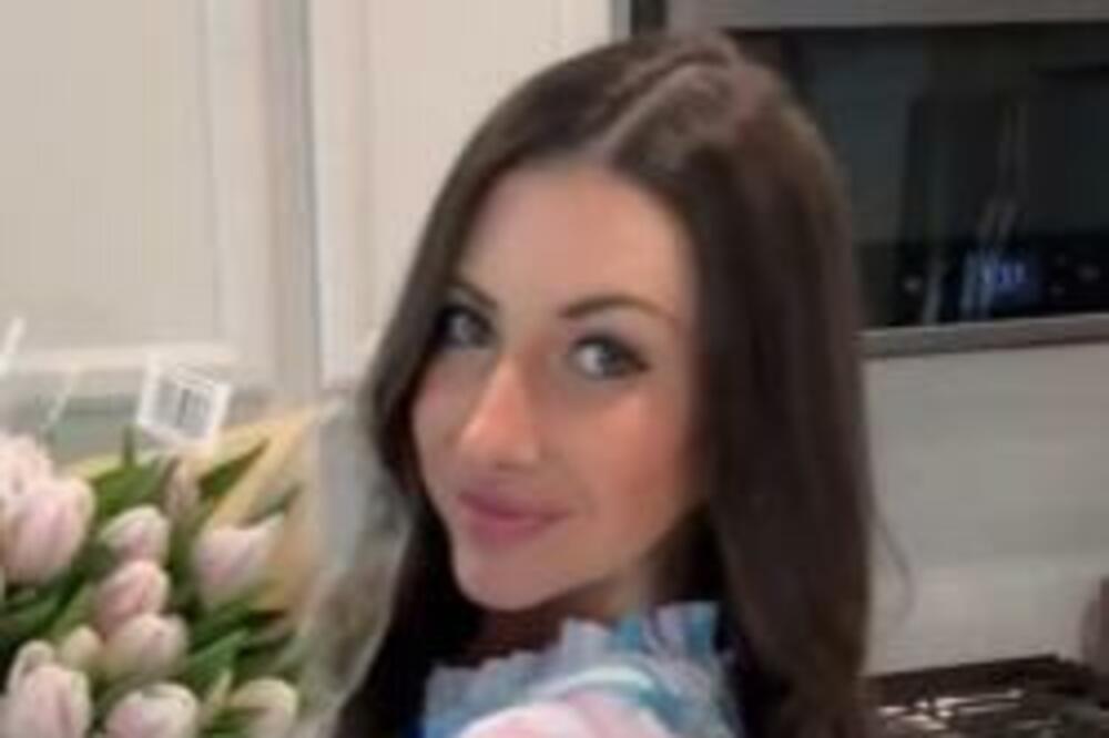 CVEĆARKA OTKRILA JEDNOSTAVAN TRIK DA VAM SOBNO CVEĆE TRAJE DUŽE: Ne morate više da brinete, OVO JE SPAS (VIDEO)