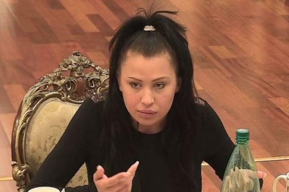 PRVI INTERVJU SRPSKE STARLETE, BILA OSUĐENA KAO NARKO BOS: Teodora iznela sve detalje iz ĆELIJE