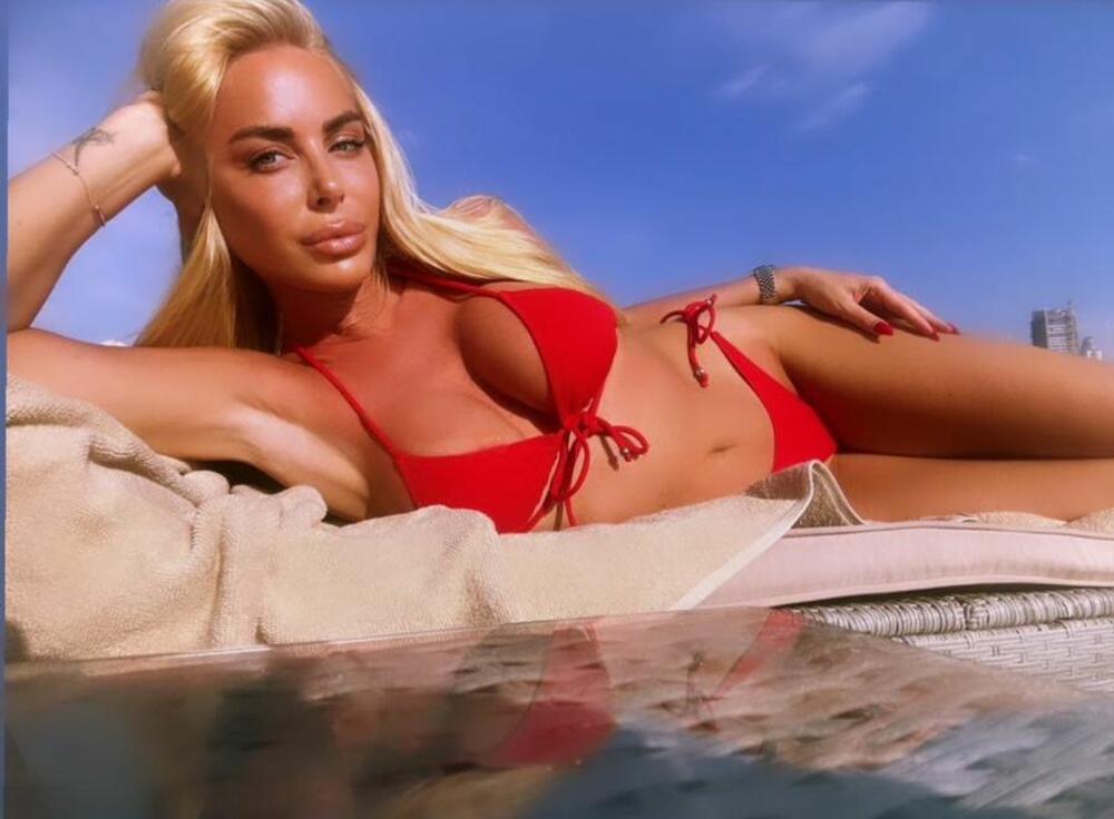 Bojanina priča potpuno je drugačija.