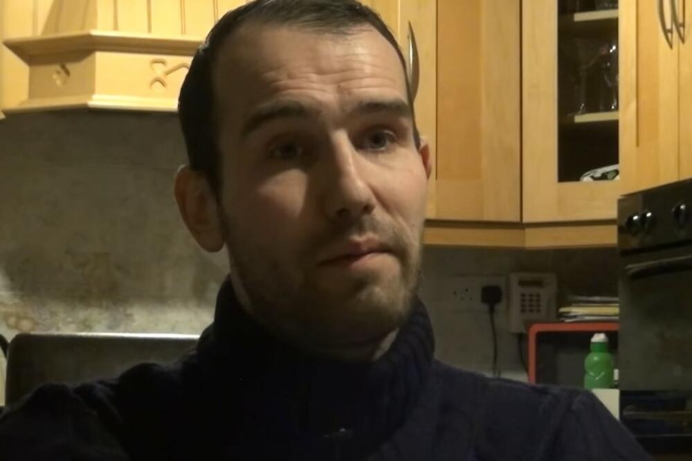 SVAKOG DANA PIO 6 LITARA KOKA KOLE I UNIŠTIO SVOJE ZDRAVLJE: Kad VIDITE šta mu je u ustima ZGADIĆETE SE (VIDEO)