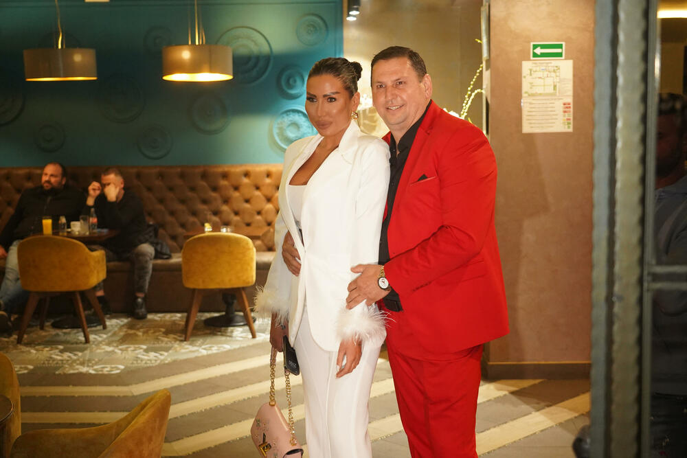 Poznato je i da je Tijana najbolja drugarica Takijeve ćerke Maje