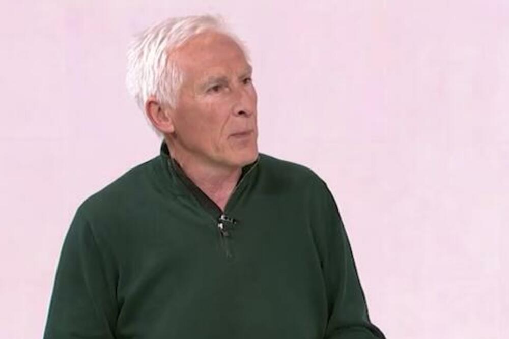 OČAJNIM LJUDIMA NUDE "MAGIČNE" ČAJEVE ZA KOJE TVRDE DA LEČE KARCINOM: Kako protiv reklama koje nude lažnu nadu?