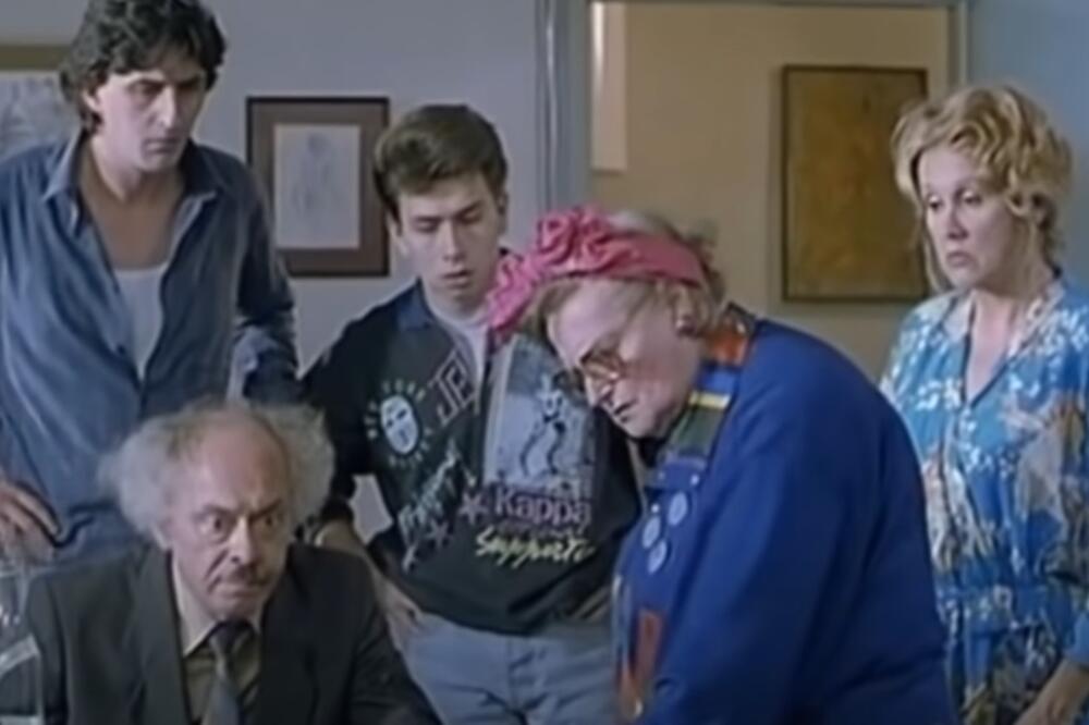 PANTIĆI IZ TESNE KOŽE SU BILI OMILJENI U JUGOSLAVIJI: Evo kako DANAS IZGLEDA i ŠTA RADI večiti student Branko(FOTO)