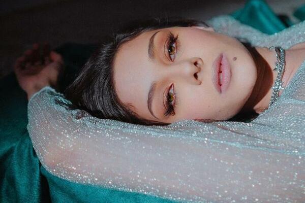 NJU POREDE SA NAJBOLJOM SRPSKOM GLUMICOM, MILENOM DRAVIĆ: Proslavila se EROTSKIM SCENAMA, mlada nada koju SVI TRAŽE