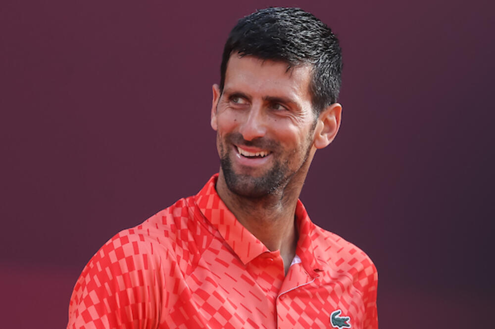 OVOM NAMIRNICOM SE NOVAK ĐOKOVIĆ BRANIO OD KORONE, A IMAJU JE SVI: Jede je svaki dan