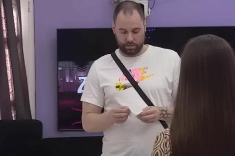 FIZIČKI KONTAKT O KOM BRUJI BALKAN! Zvezdan GURNUO ČLANICU PRODUKCIJE, VODITELJKA SE ZATETURALA (ŠOK VIDEO)