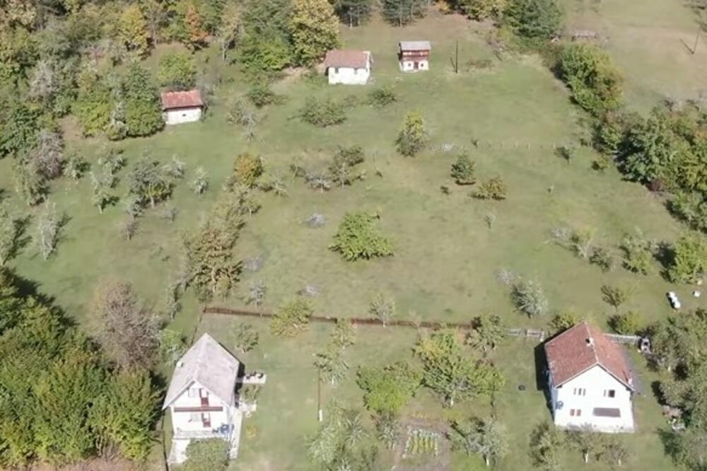 OVDE MOŽETE DA KUPITE PLAC ZA MANJE OD 10.000 EVRA: Blizu je Beograda, a može i da se GRADI!