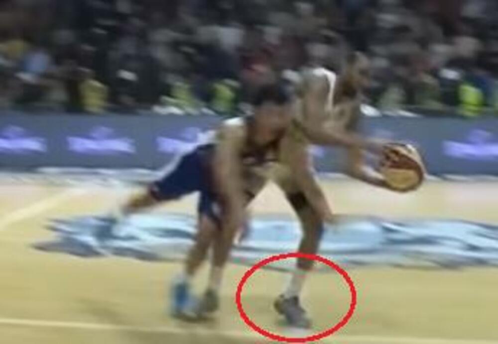 Trej Bel-Hejns, Kevin Panter