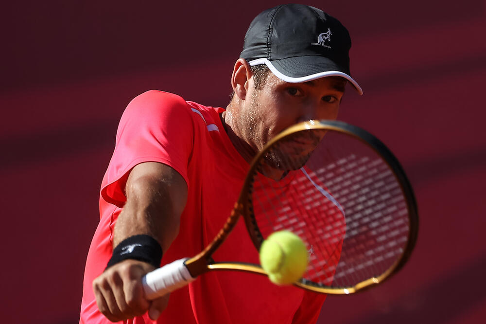 SJAJNI LAJOVIĆ POSLE PREOKRETA SRUŠIO KECMANOVIĆA! Ludi srpski derbi vredan finala i Top 50