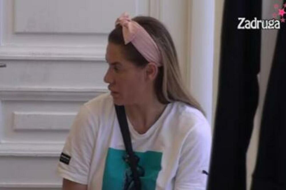 ANA ĆURČIĆ VRIŠTI U ZADRUZI: Izašle joj ŽILE PO VRATU, desio se HAOS (VIDEO)