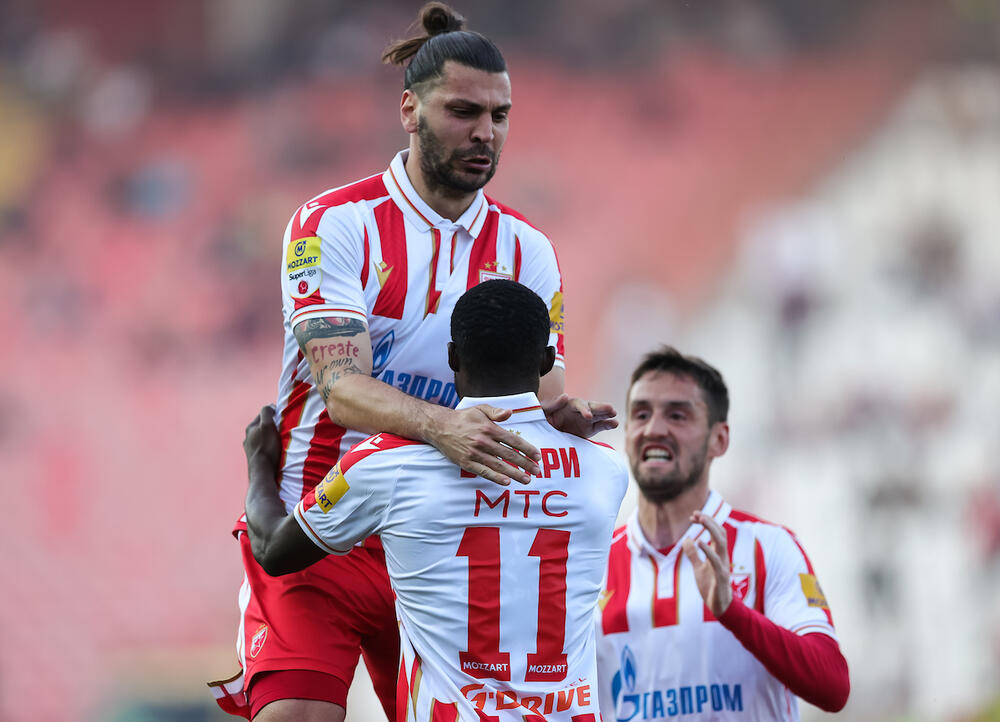 FK Crvena zvezda, Fudbal, Fudbaleri Crvene zvezde