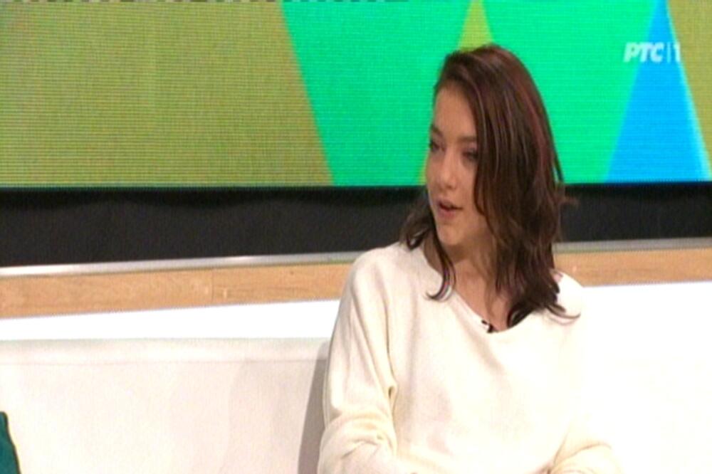 OZBILJNA POVREDA NA SNIMANJU SERIJE: Srpska glumica JEDVA IZDRŽALA