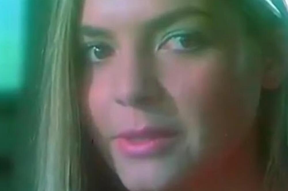 CELA NACIJA LUDELA ZA LEPOM PLAVUŠOM, A ONA JE POTOM NAPRASNO NESTALA: Evo gde je sada posle TOLIKO GODINA