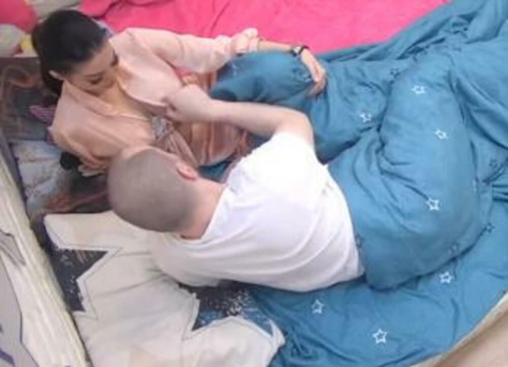 'Smejem se po ceo dan sa Majom, jako smo slični.'