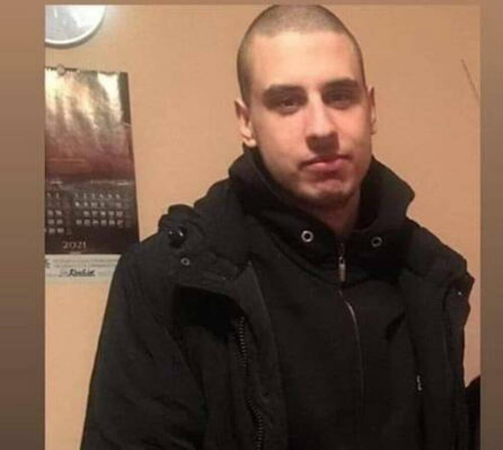 Nestao Igor Manojlović