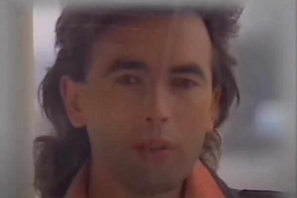 JUGA GA JE DIZALA U NEBESE, A ON SE U JEKU SLAVE POVUKAO: Ovako posle MNOGO GODINA izgleda ovaj veliki ZAVODNIK