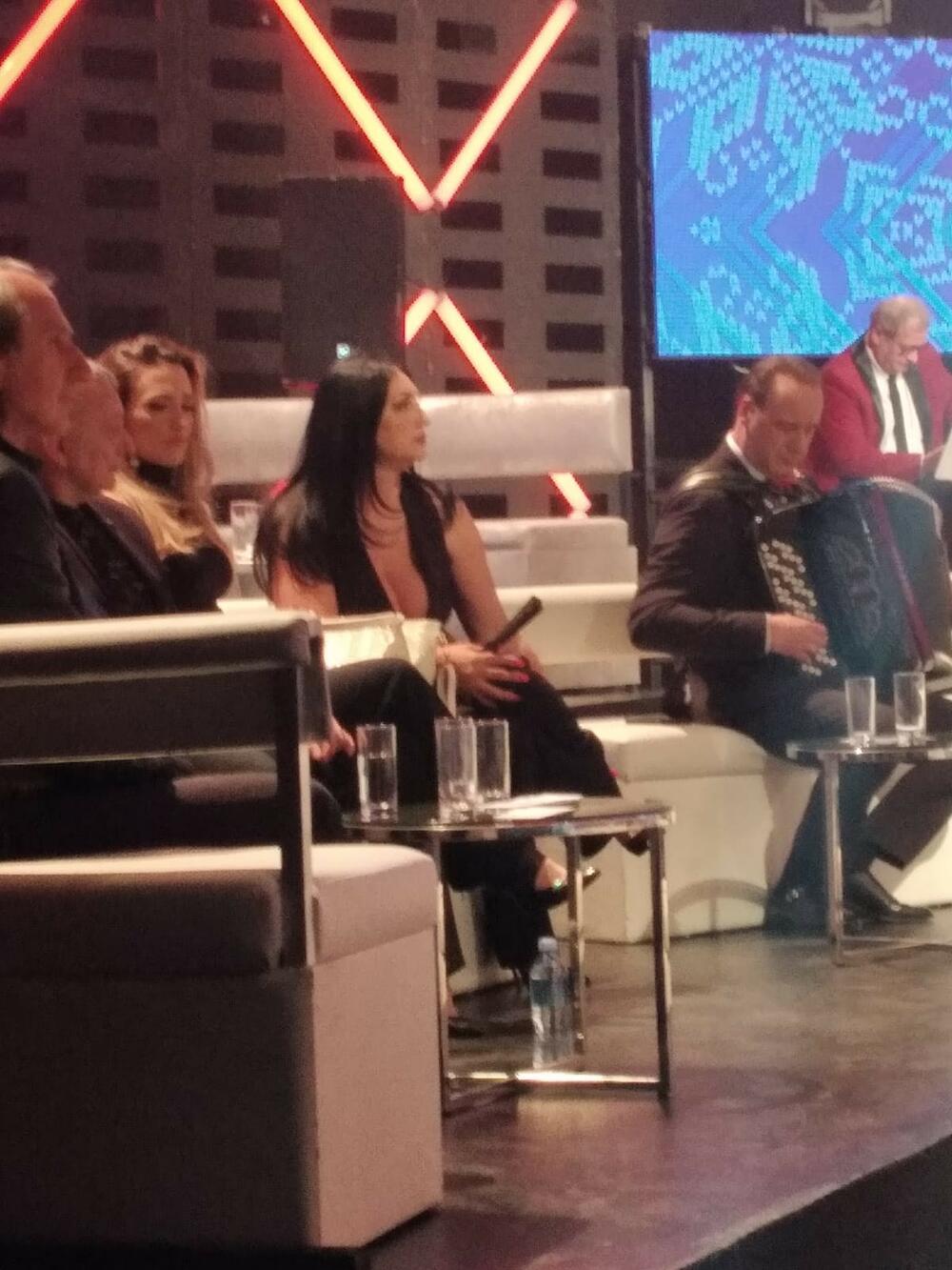 Nela Bijanić uživa tokom emisije