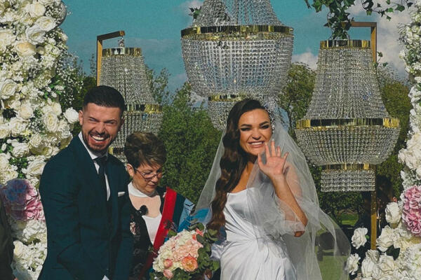 IMA SE, MOŽE SE! Tamara Milutinović se UDAJE, a samo da vidite kakvu DEKORACIJU IMAJU: Fudbaler došao po MLADU