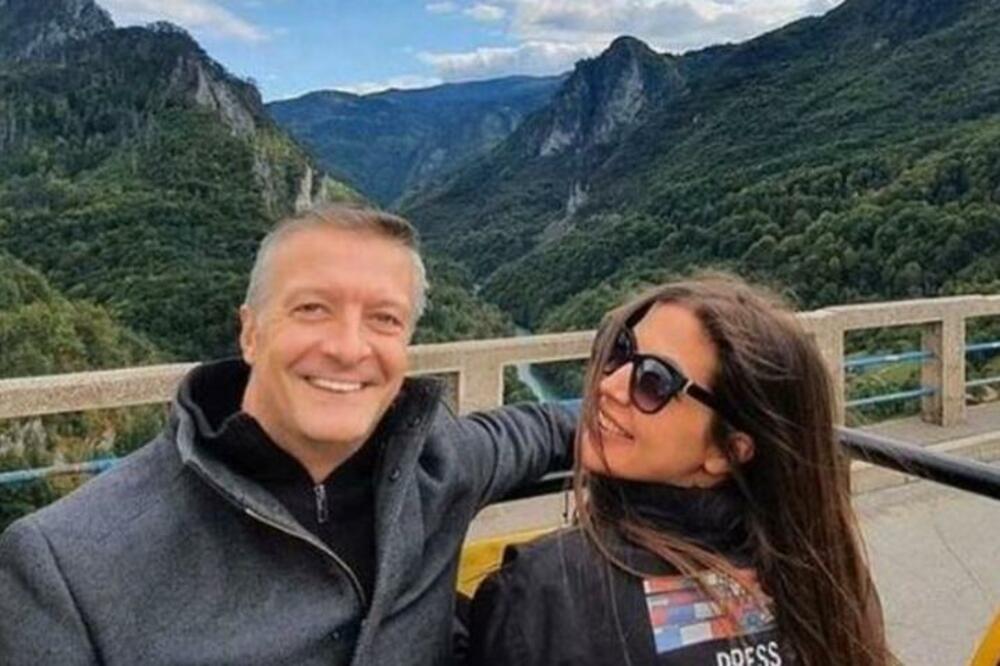 CRNI MAŠANE, ŠTA ĆE TI ŽENA REĆI POSLE OVE FOTKE? Pogledajte šta je VODITELJ radio, DOKAZ OSTAJE ZAUVEK!