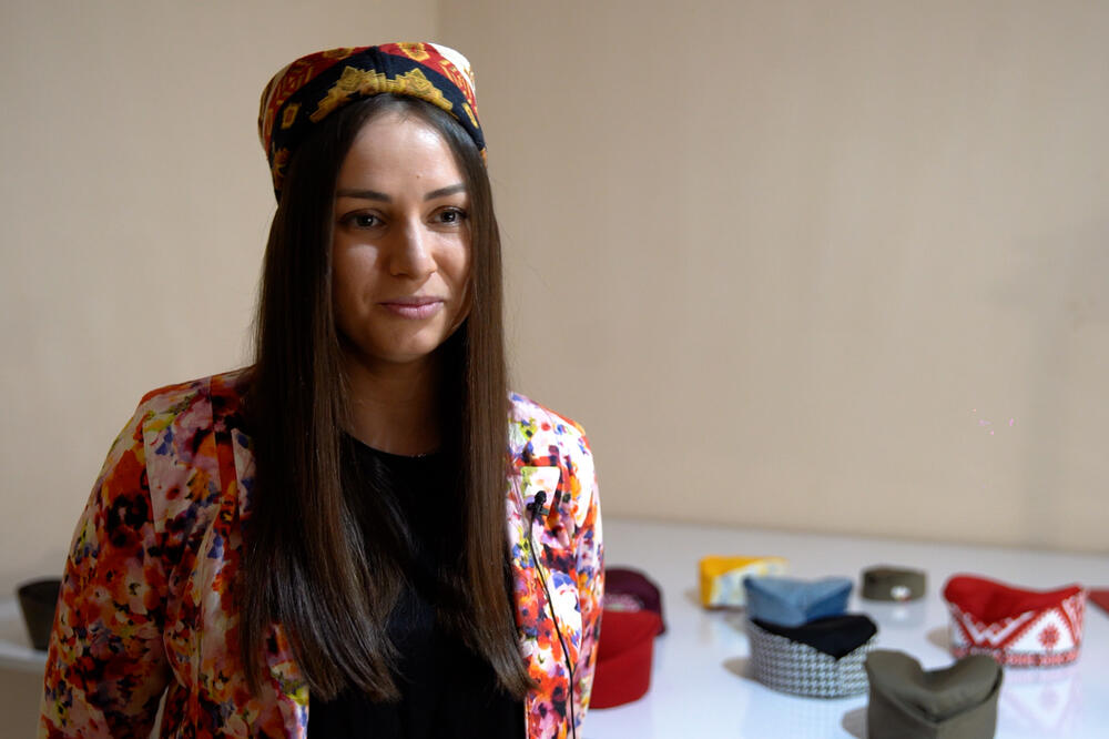 NAJMLAĐA U SRBIJI KOJA PRAVI ŠAJKAČE PO MERI: Mlada Subotičanka u žiži javnosti!