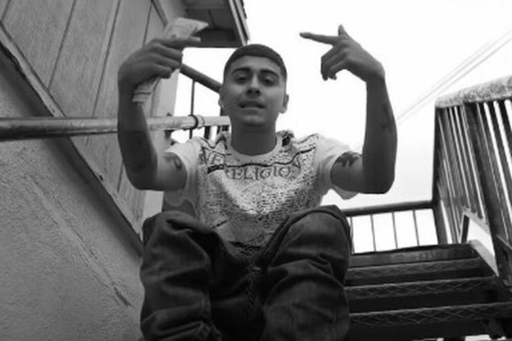 TRAGIČNA VEST: UBIJEN REPER (22)