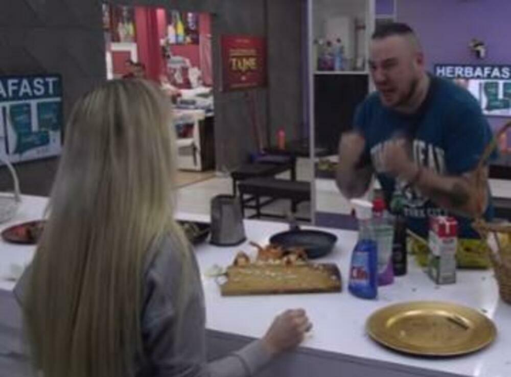 Aleksandra Nikolić, Filip Car