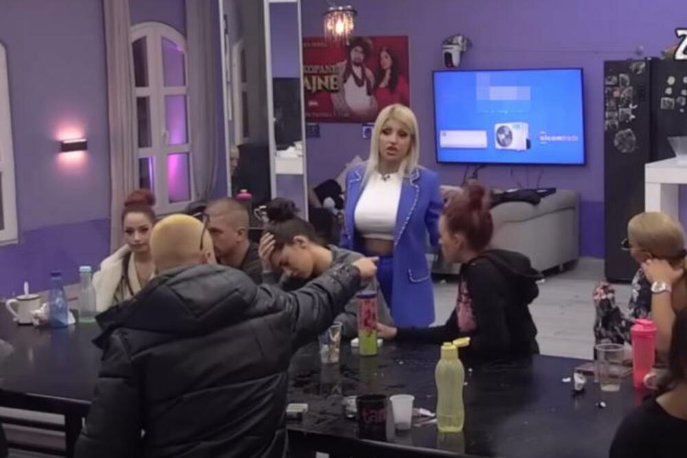 OVOME SE NIKO NIJE NADAO! VANREDNA SITUACIJA U ZADRUZI, favorit ZAUVEK OTIŠAO iz BELE KUĆE