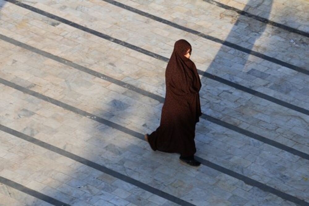 Žena u hidžabu